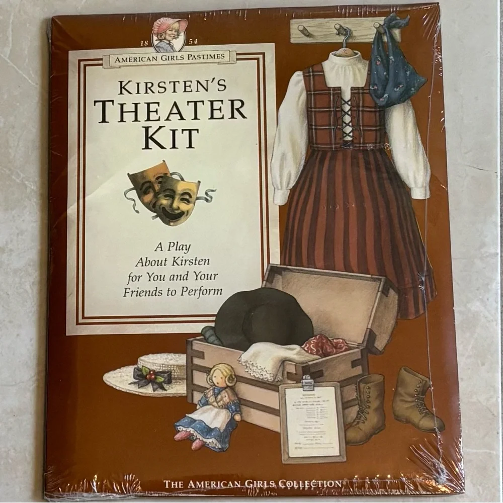 AMERICAN GIRL Kirsten's Theater Kit SEALED NEW PACKET VINTAGE - Picture 2 of 5